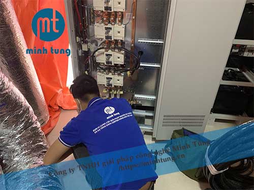 lap-dat-ups-100kva-cho-may-cong-huong-tu-tai-benh-vien-quoc-te-thai-nguyen